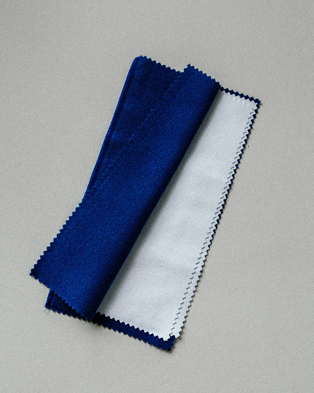 soft and sticky jewelry care polishing cloth