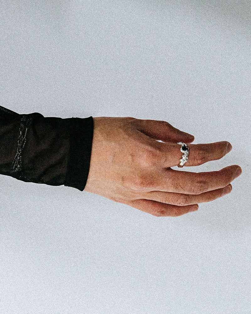 soft and sticky 925 sterling silver ring wavelength