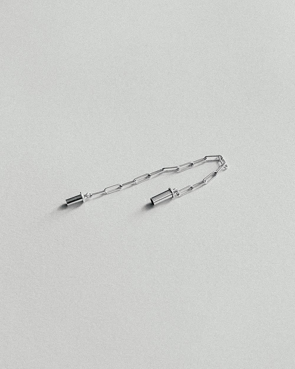 magnetic clasp closure bracelet easy to take on and off