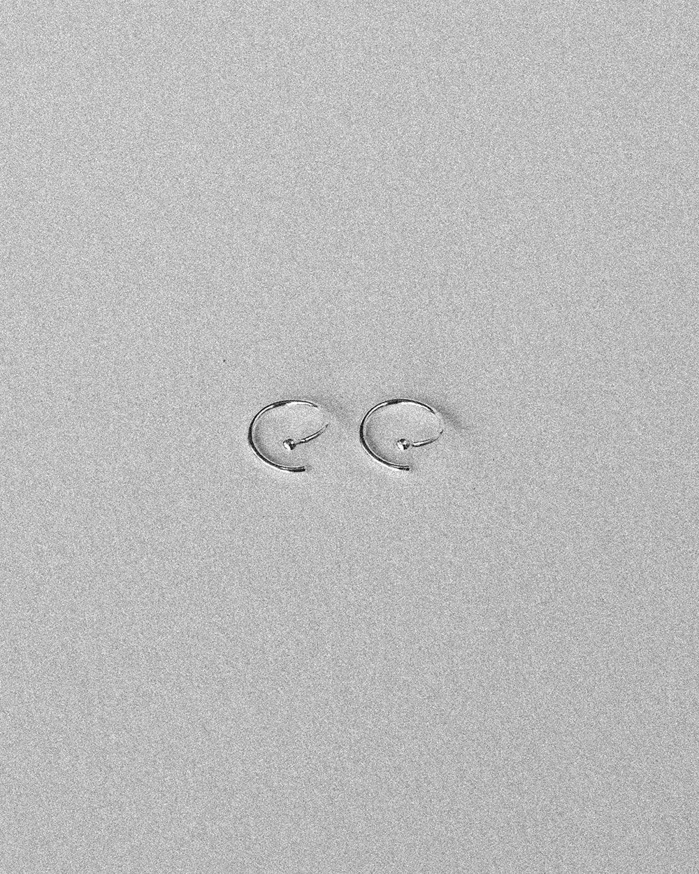 Return Hoop Earrings (Small)