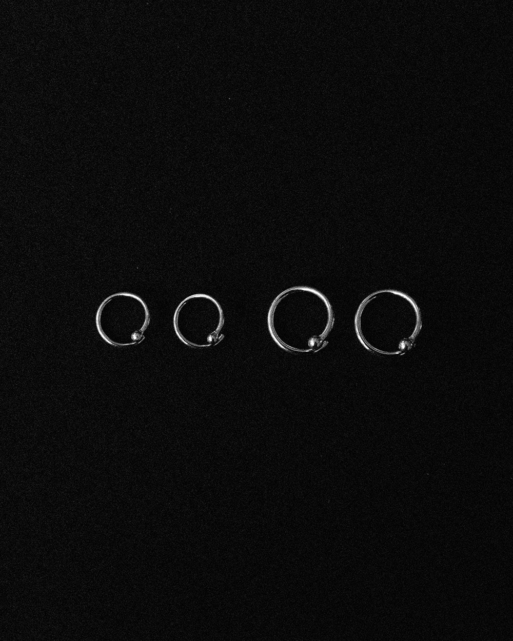 Return Hoop Earrings Set