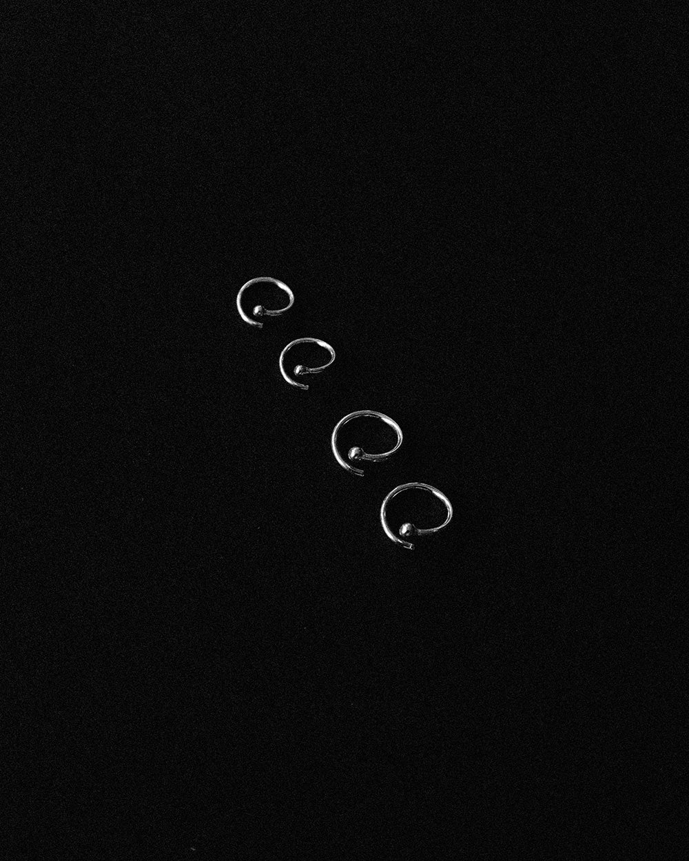 Return Hoop Earrings Set