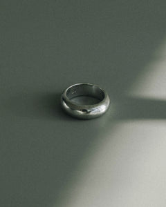 simple minimalist sterling silver ring made in toronto canada