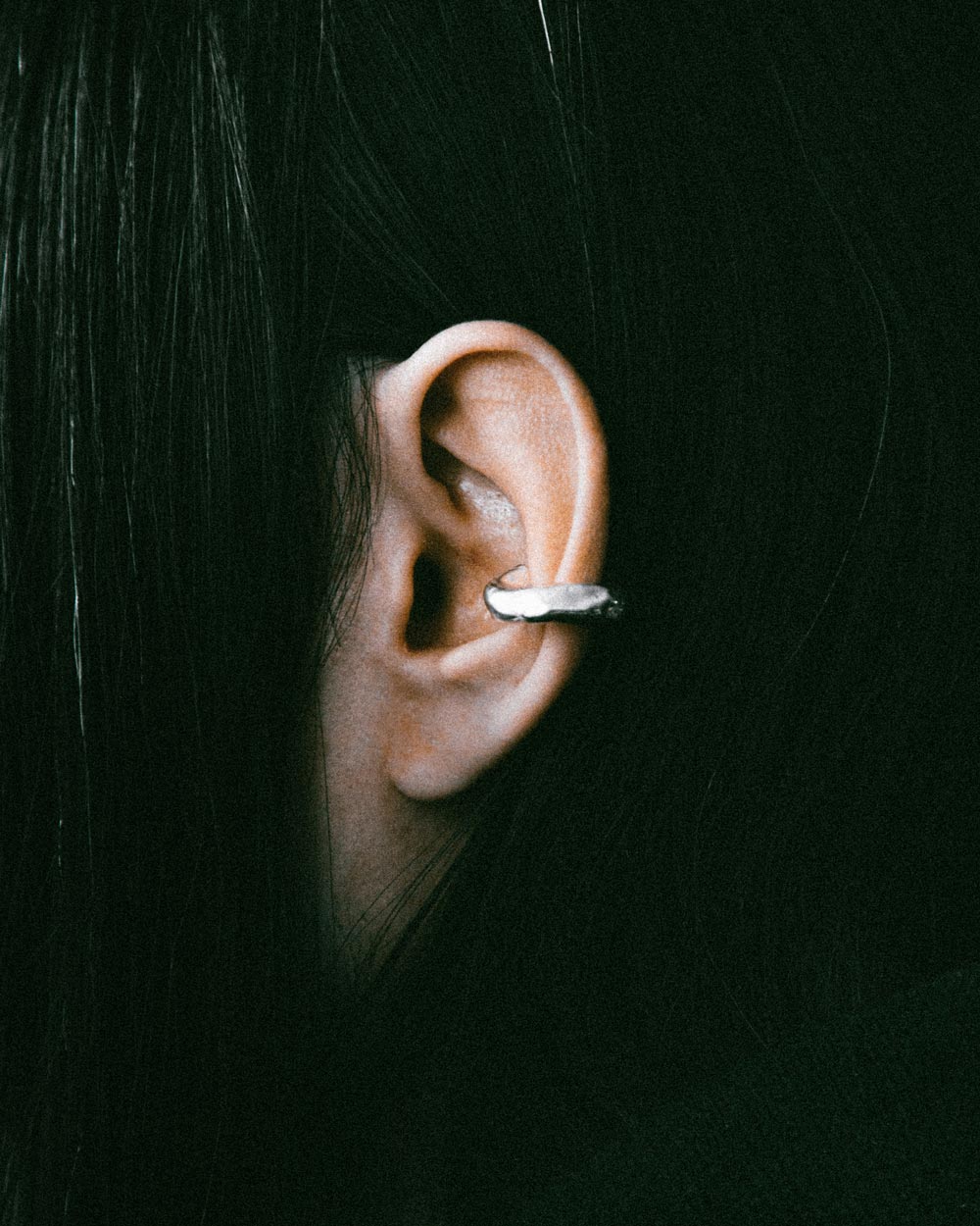 minimalist silver aesthetic jewelry ear cuff earring