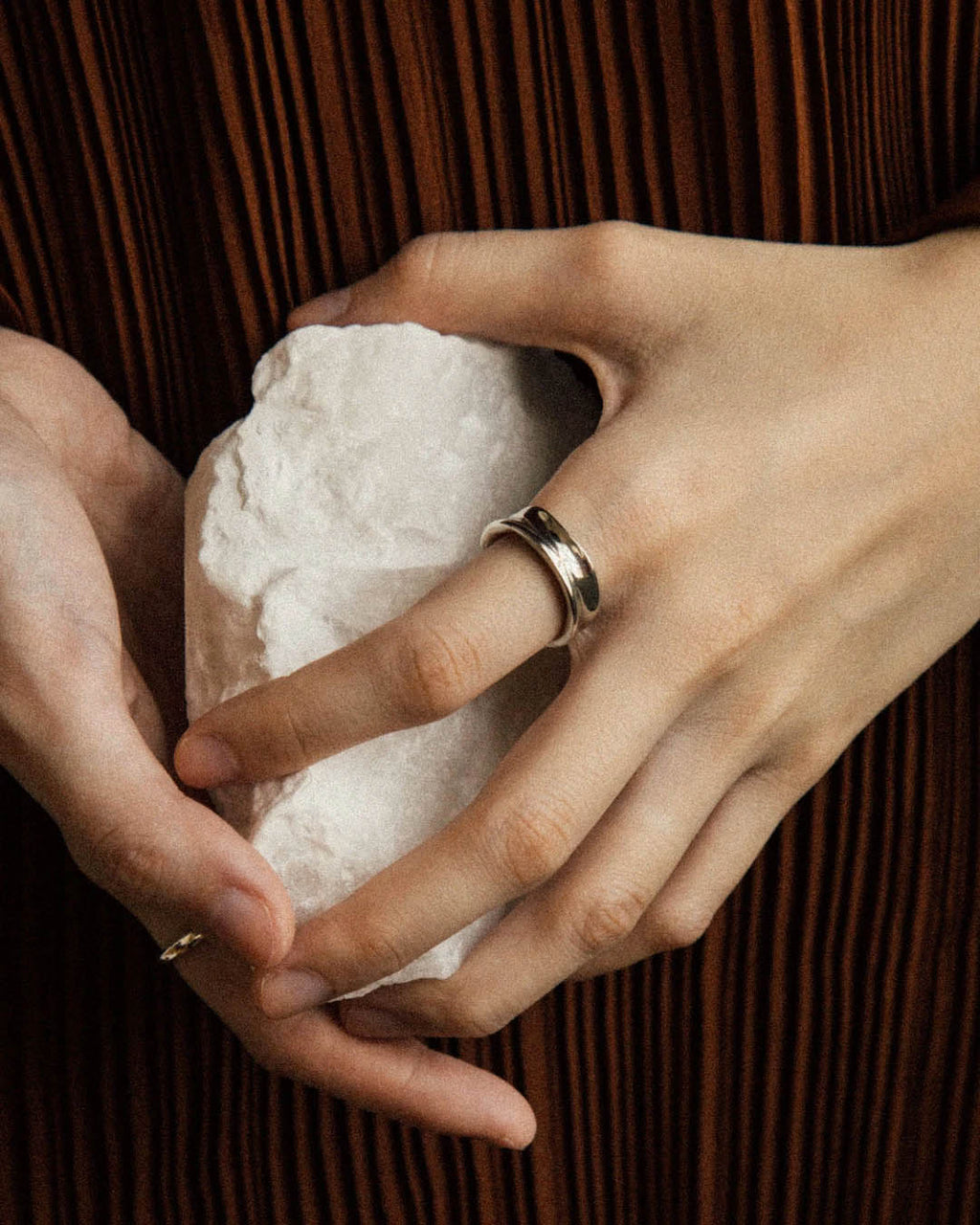 the squish ring is made from an organic shape that looks different from every angle
