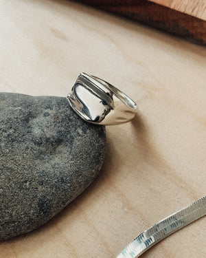 local toronto jeweler makes irregular shaped signet ring